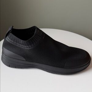 FitFlop Uberknit slip-on high top sneakers Men’s size 9 /42